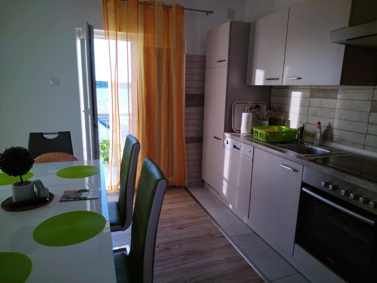 Apartmani Katarina Barbat na Rabu Exterior foto