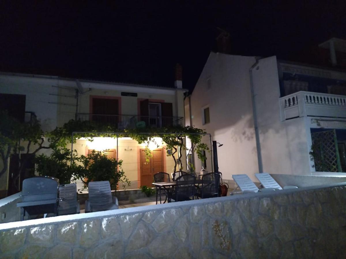 Apartmani Katarina Barbat na Rabu Exterior foto