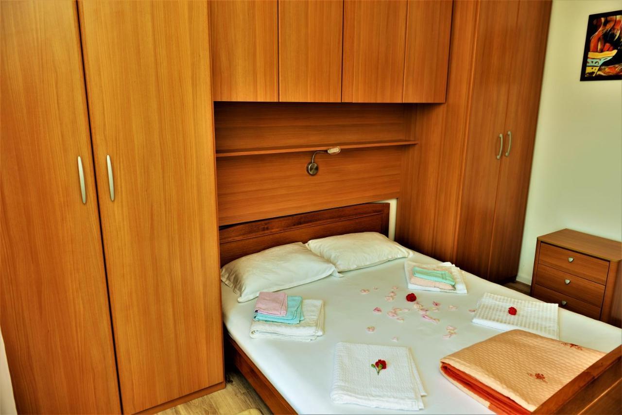Apartmani Katarina Barbat na Rabu Exterior foto